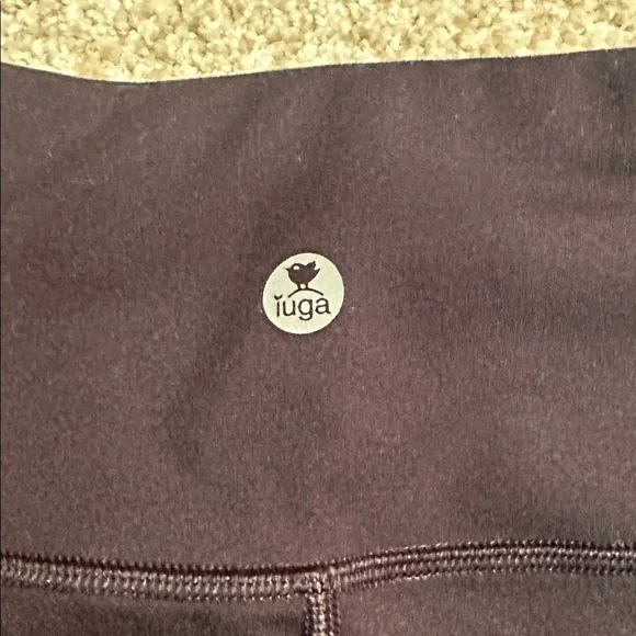 IUGA Womens Black Workout/Yoga Shorts with Side Pockets Size M - Picture 3 of 5